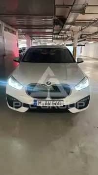 2020 BMW 120