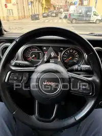2020 Jeep WRANGLER