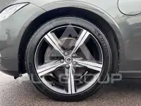 2020 Volvo V90