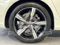 2020 Volvo V90