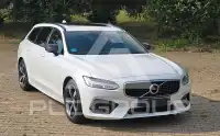 2020 Volvo V90