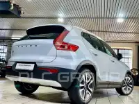 2020 Volvo XC40