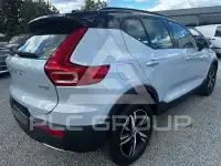 2020 Volvo XC40