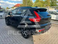 2020 Volvo XC40