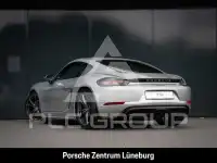 2020 Porsche Cayman