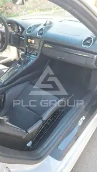 2020 Porsche Cayman