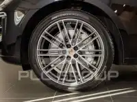 2020 Porsche MACAN