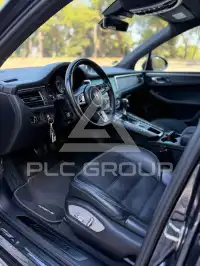 2020 Porsche MACAN