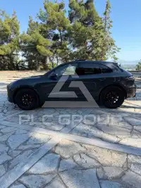 2020 Porsche MACAN