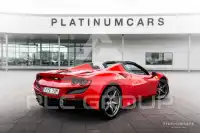 2020 Ferrari F8
