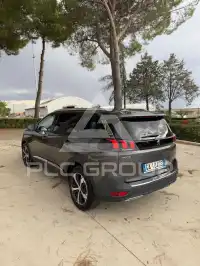 2020 Peugeot 5008