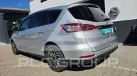2020 Ford S-Max