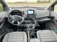 2020 Ford Tourneo