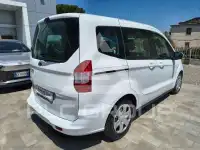 2020 Ford Tourneo