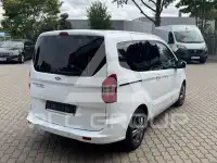 2020 Ford Tourneo