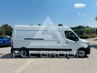 2020 Renault Master