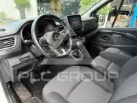 2021 Nissan NV 300
