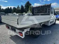 2021 Nissan NV 400