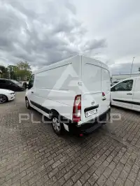 2021 Nissan NV 400