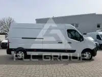 2021 Nissan NV 400
