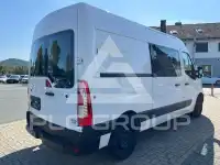 2021 Nissan NV 400