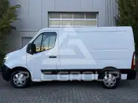 2021 Nissan NV 400