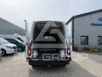 2021 Nissan NV 400