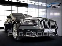 2021 BMW 740