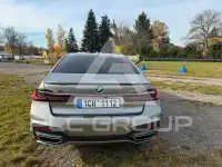 2021 BMW 740