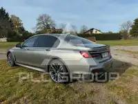 2021 BMW 740