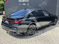 2021 BMW 740