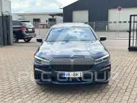 2021 BMW 740