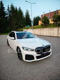 2021 BMW 750