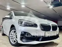 2021 BMW 220