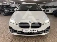 2021 BMW 216