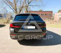 2021 BMW 530