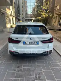 2021 BMW 530