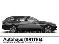 2021 BMW 530