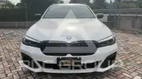 2021 BMW 530