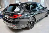 2021 BMW 530