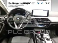 2021 BMW 530