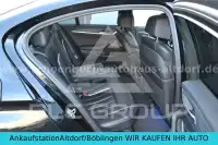 2021 BMW 530