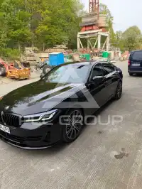2021 BMW 530