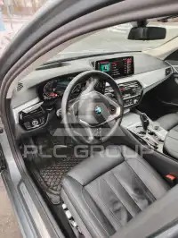 2021 BMW 530