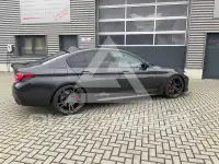 2021 BMW 530
