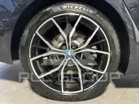 2021 BMW 530