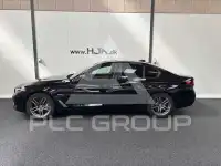 2021 BMW 530