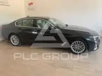 2021 BMW 530