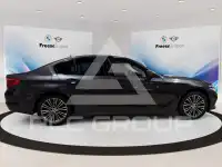 2021 BMW 530