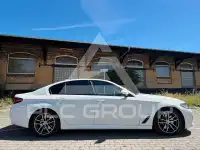 2021 BMW 530